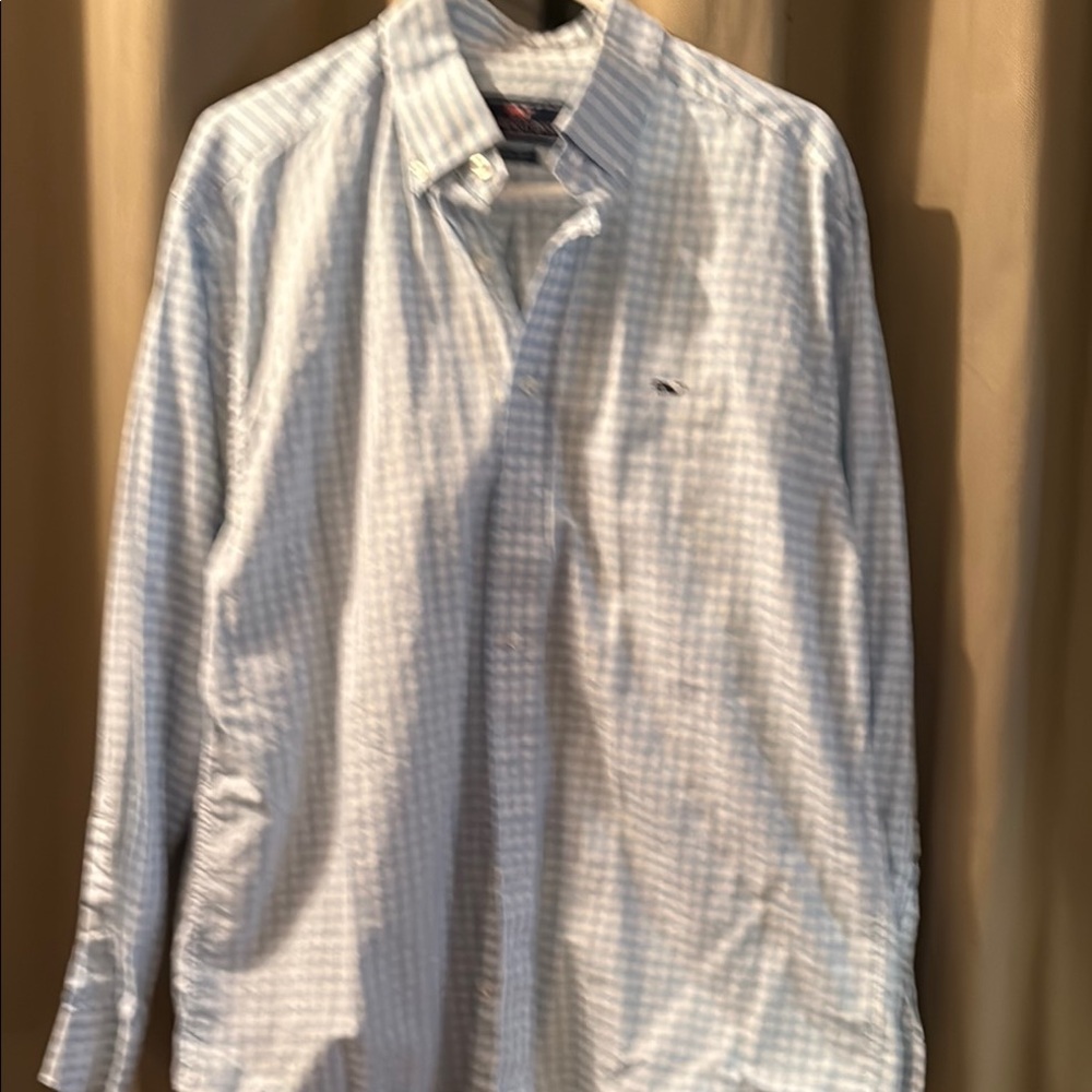 Vineyard Vines Blue and White Checkered Casual Button Down Shirt
